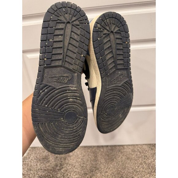 Nike Air Jordan 1 Retro High Og Gs Obsidian UNC GS 575441-140 Size 5.5Y - Picture 6 of 7